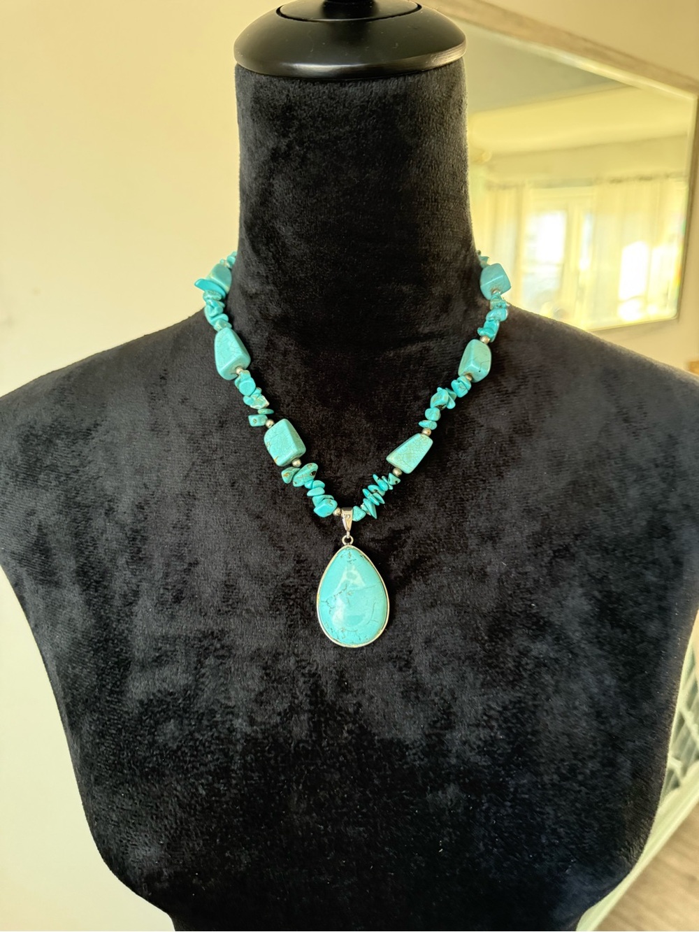 Turquoise Teardrop Beaded Necklace - Women Jewelry